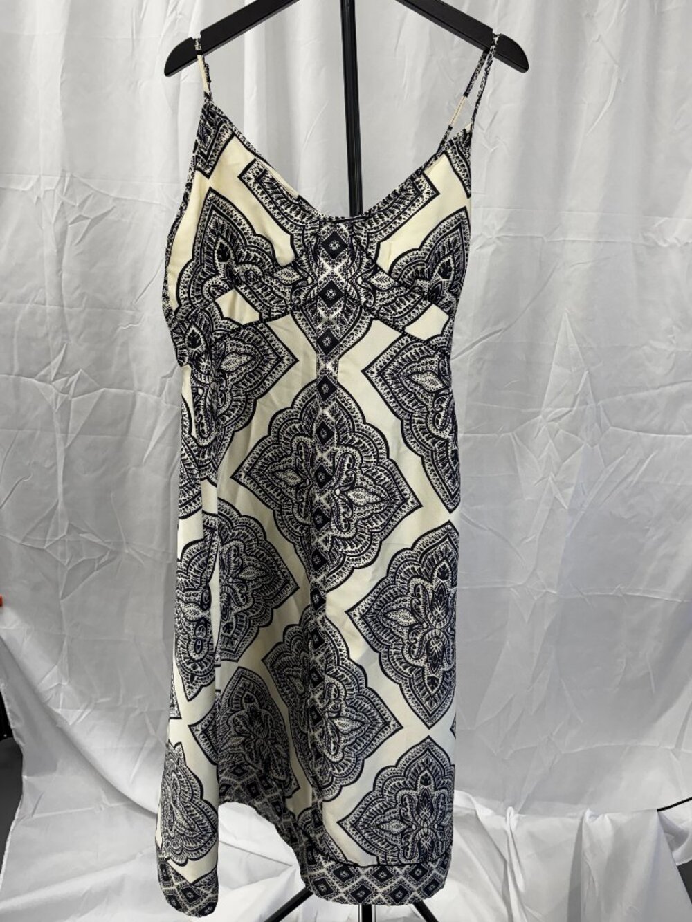 Camila Coelho Black & Cream Slip Dress‎ Size M